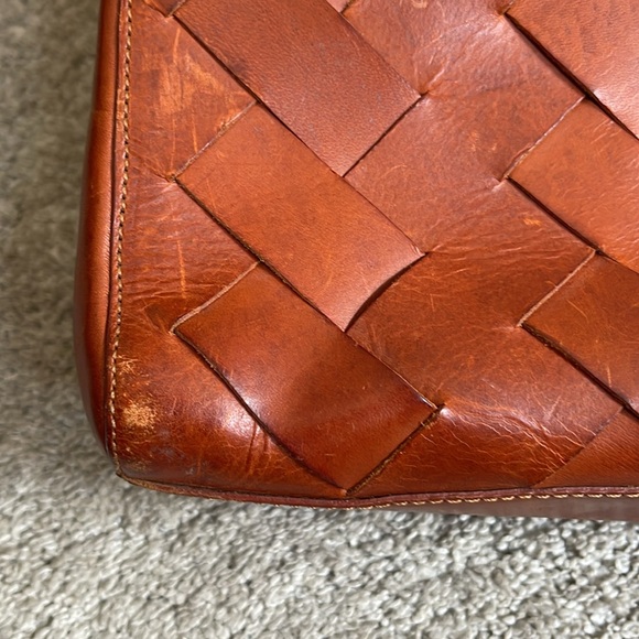 Gabrielle strehle tan leather woven shoulder or handbag. Very gently used - Picture 11 of 11